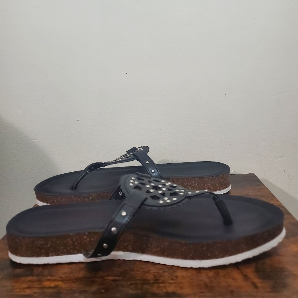Torrid Medallion Slide Size 9.5 Extra Wide Width Black - Picture 8 of 12